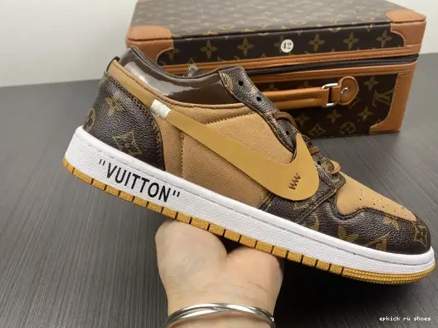 Rep LOW Air 1 Off-Louis Jordan x AJ1 OW 0523